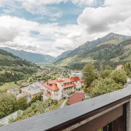 Appartement Cozy By Interhome Bad Gastein